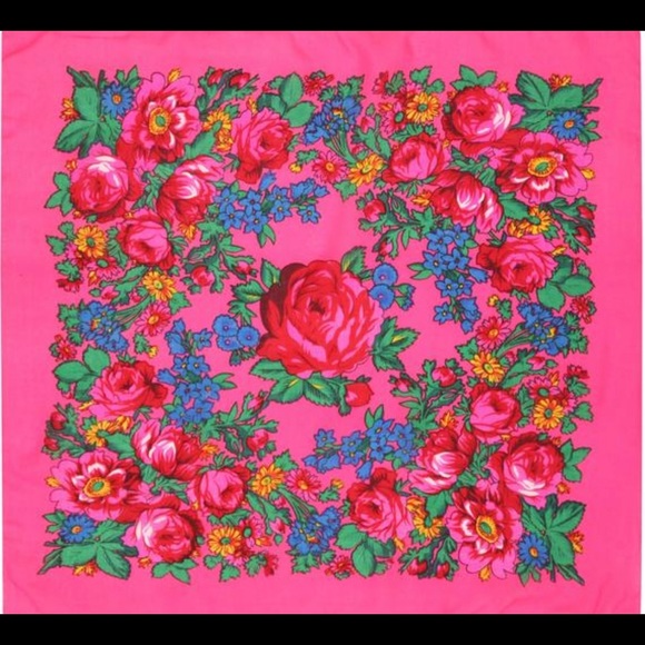 Scarf - Picture 1 of 2